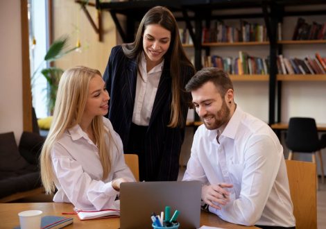 bisbuzz_10 bisbuzz_10